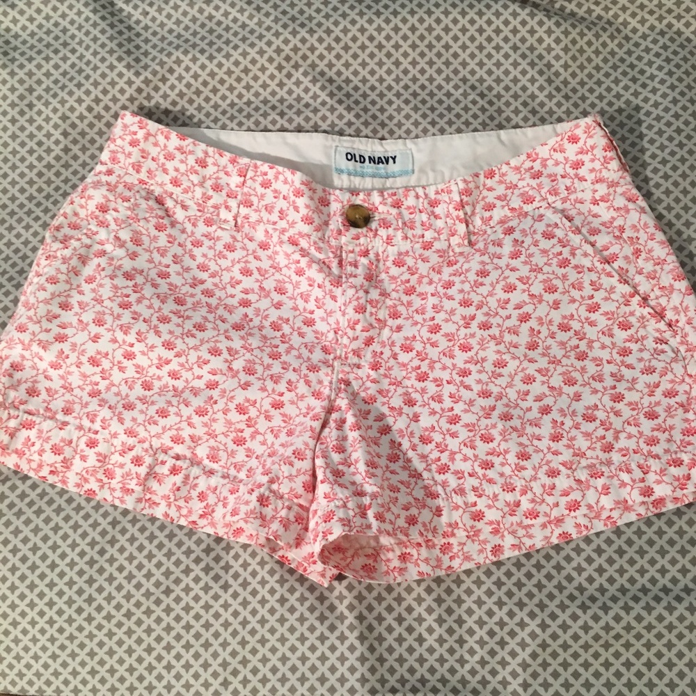 3 for $20 Sale: Old Navy Red Floral Print Shorts
